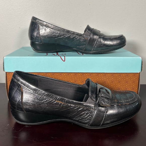LifeStride Shoes - LifeStride Dione Tunderstorm Metallic Croc Buckle Loafers A2492S1900 Womens 7M
